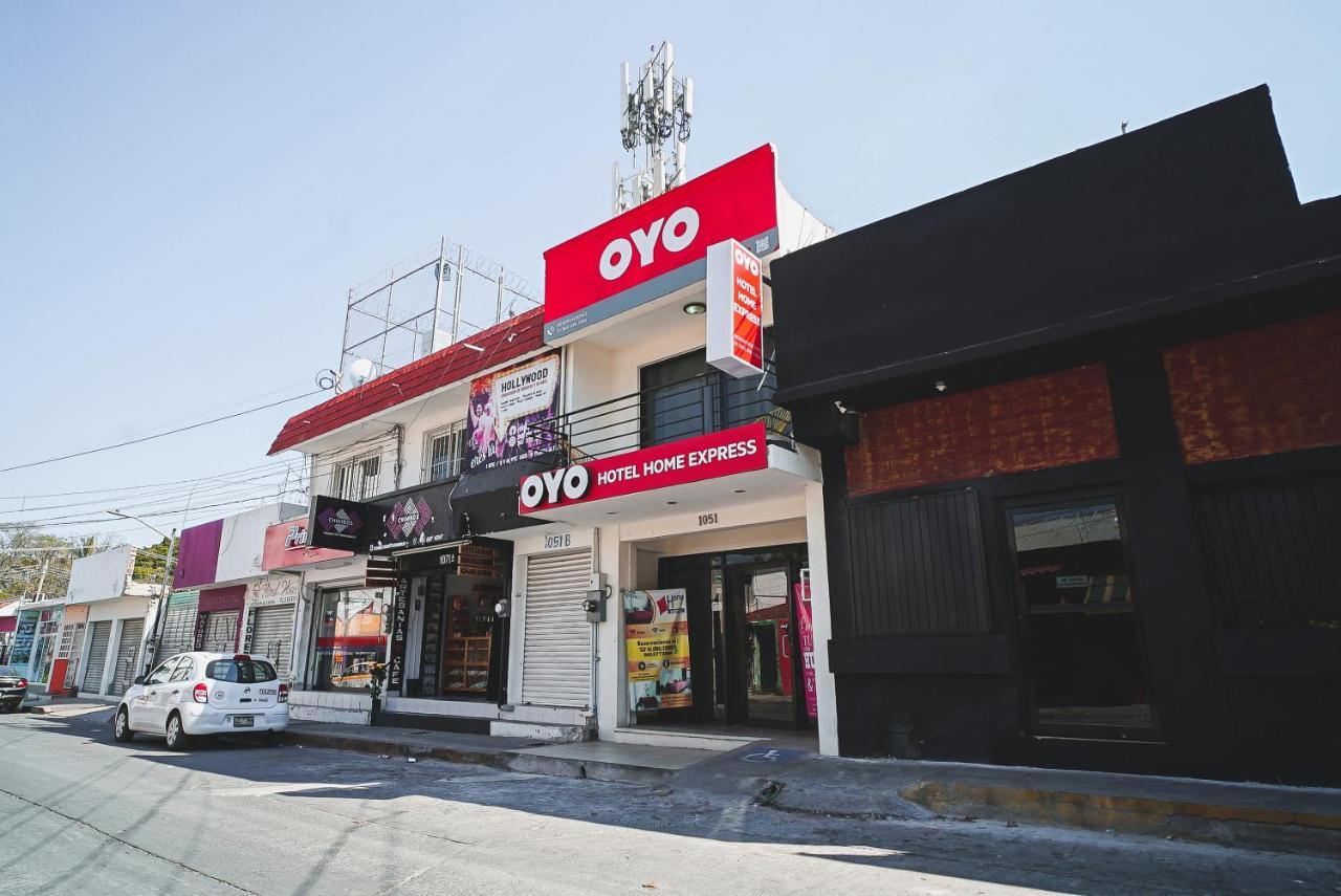 Oyo Hotel Home Express Tuxtla Gutiérrez Buitenkant foto