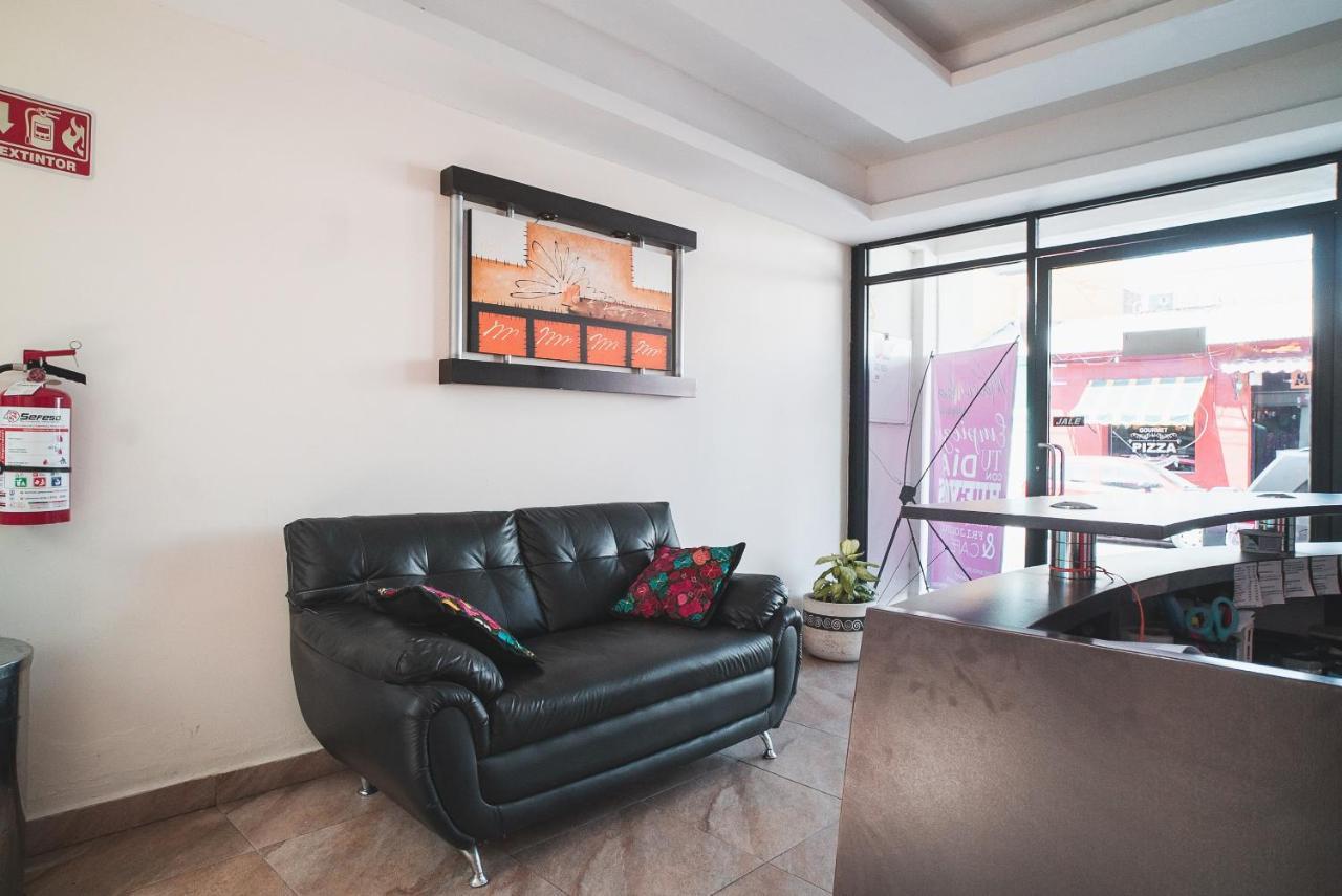 Oyo Hotel Home Express Tuxtla Gutiérrez Buitenkant foto